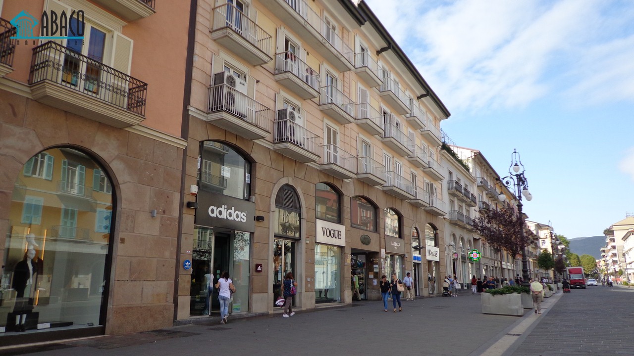 adidas corso vittorio emanuele