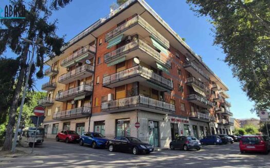Appartamento con box auto