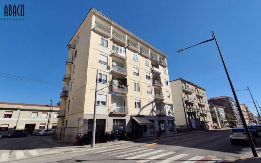 Quadrilocale in Affitto – Zona Centralissima